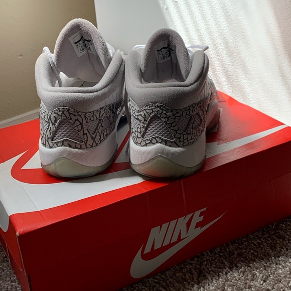 Jordan 11 low iE - Picture 3 of 4